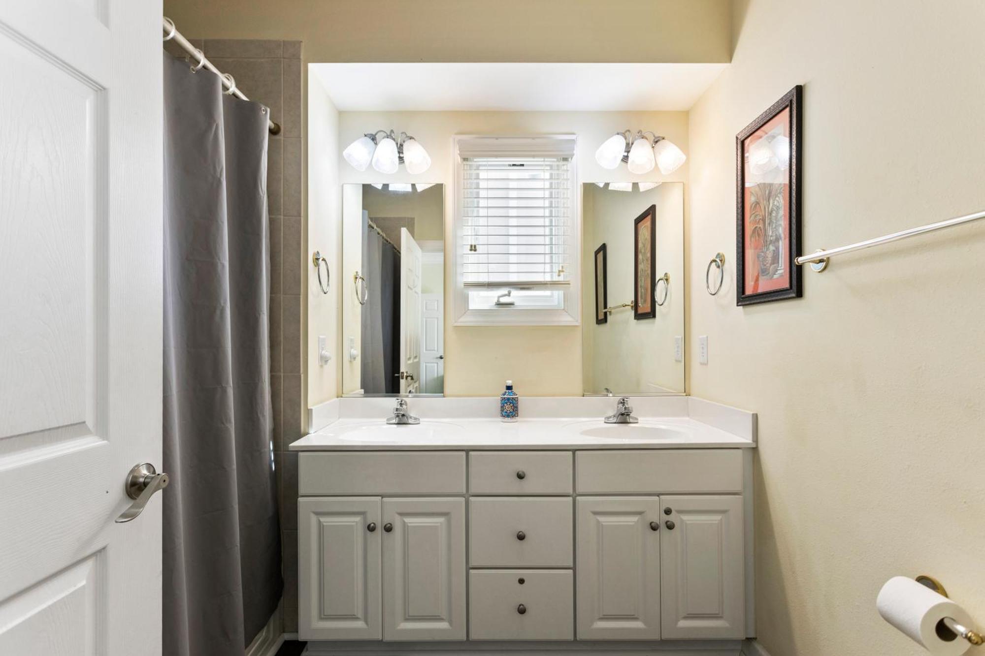 Oceanview 4Br/4Ba Condo, Steps To Beach/Pool Ocean Isle Beach Exterior photo