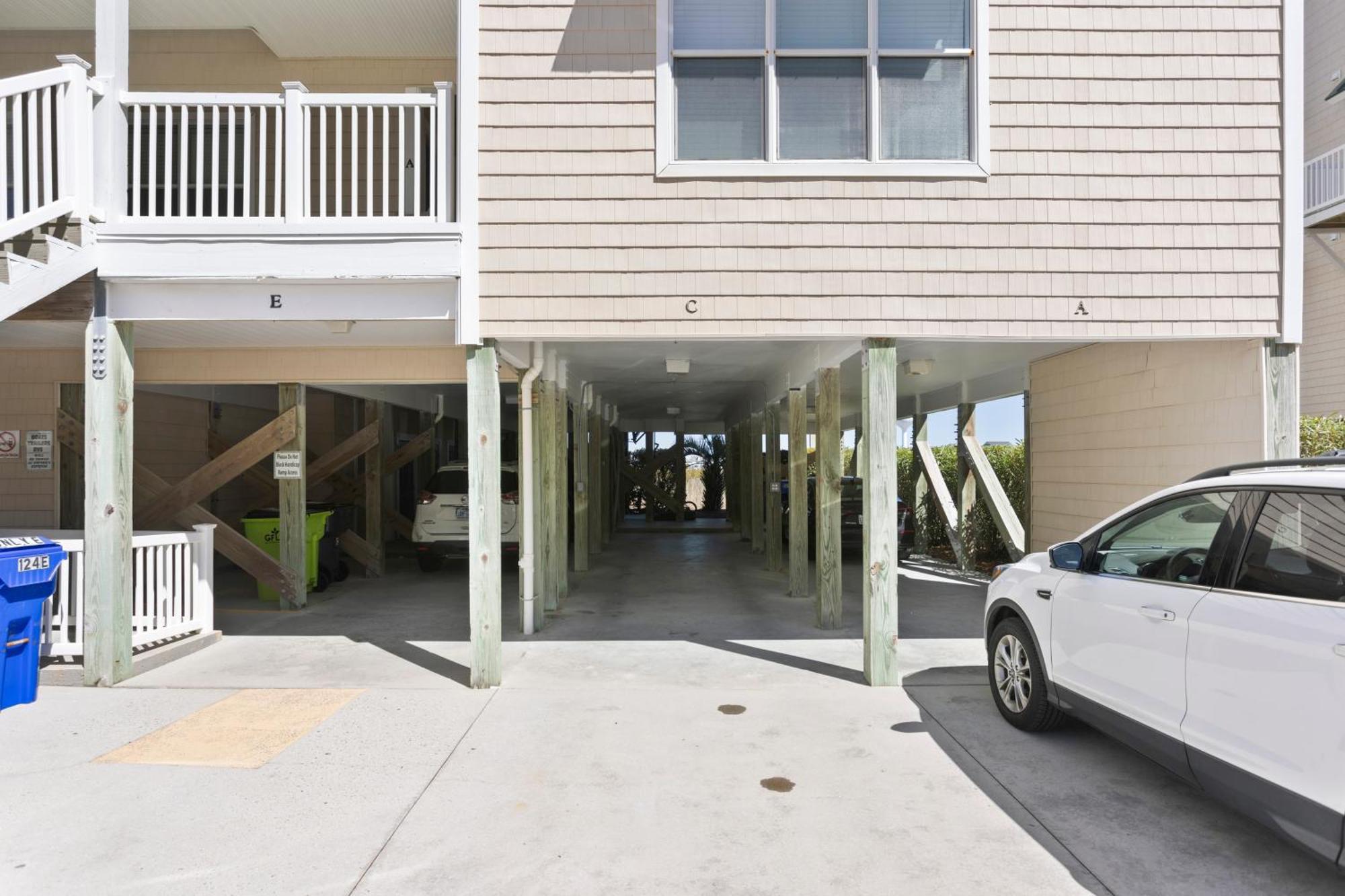Oceanview 4Br/4Ba Condo, Steps To Beach/Pool Ocean Isle Beach Exterior photo